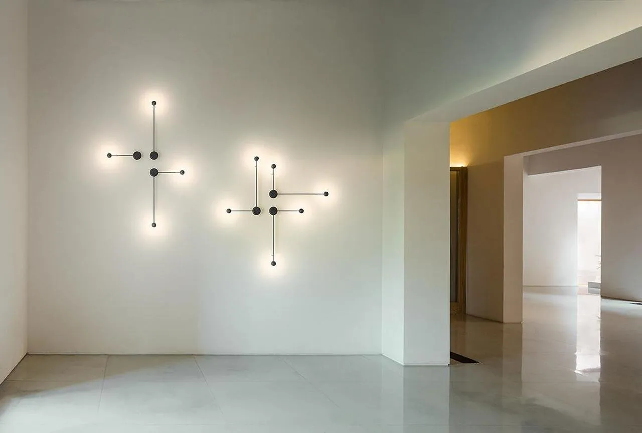 Pina wall lamp