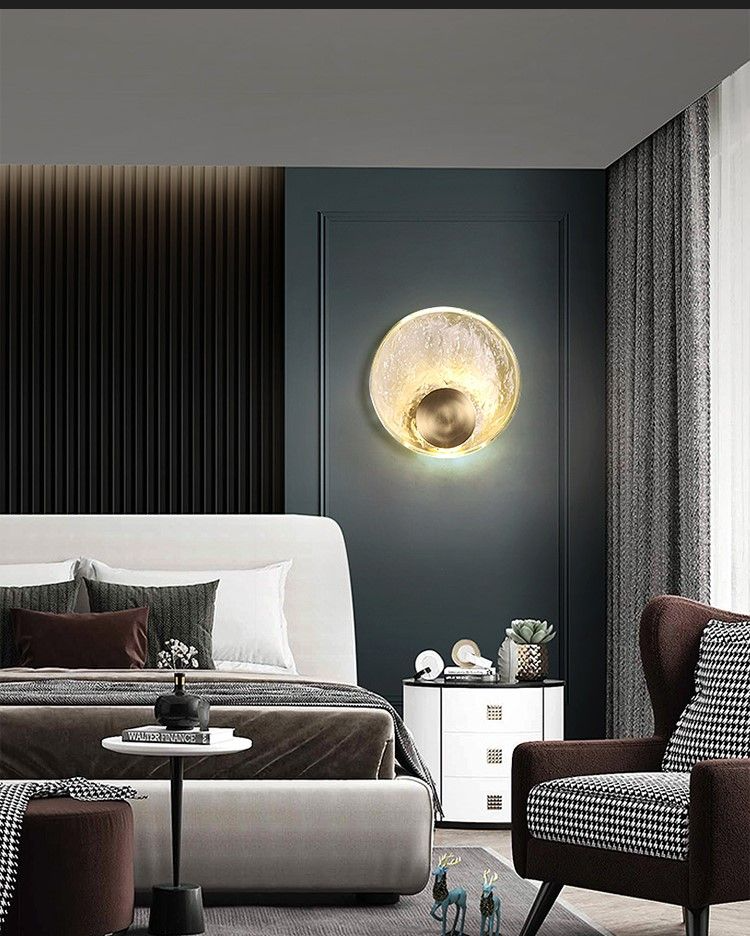 Bulbo Wall lamp