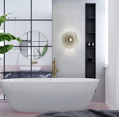 Fahima Wall lamp
