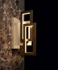 Edge Wall sconce